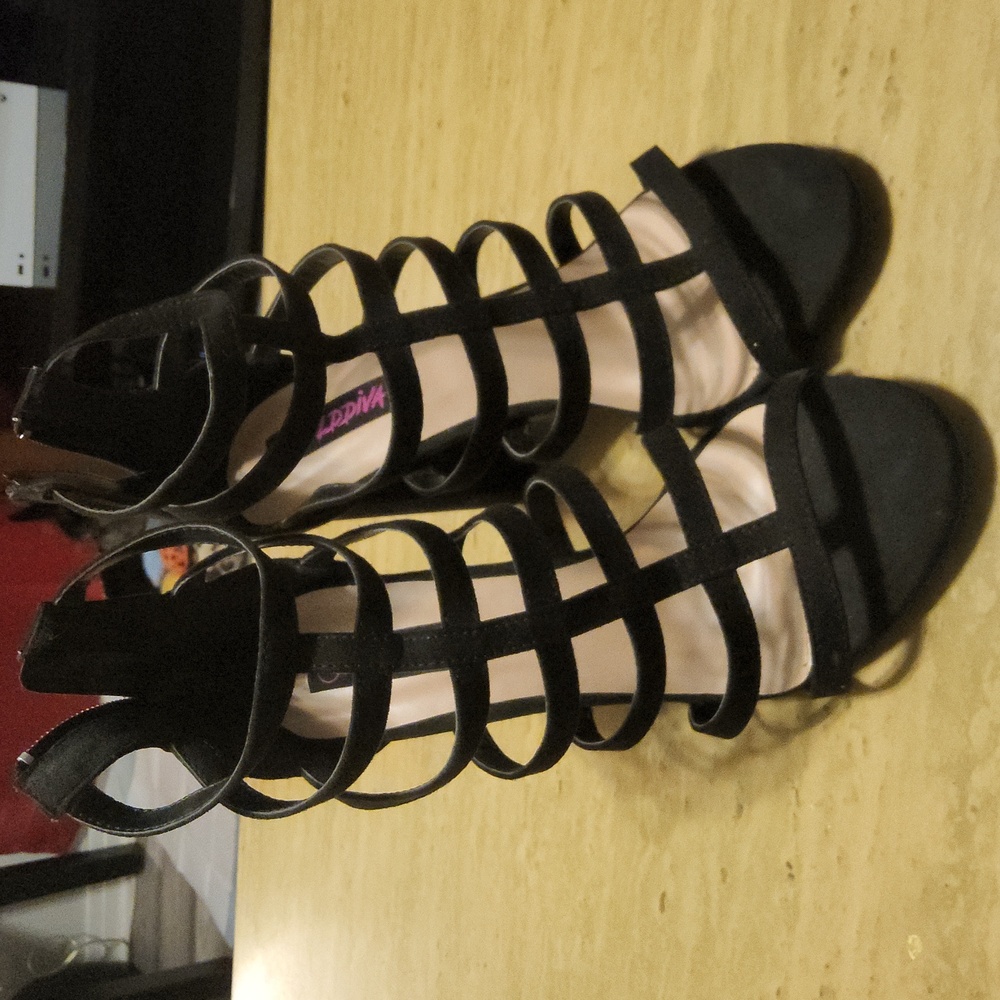 Wild diva heels
